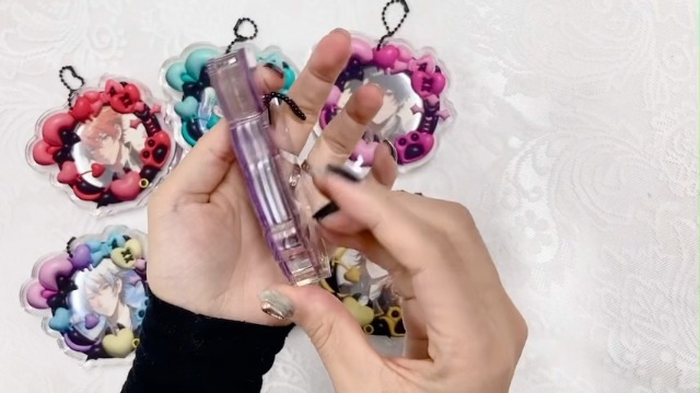 Amazon.co.jp: ジートリガー 缶バッジ用アクリルフレーム 【ぷっくり